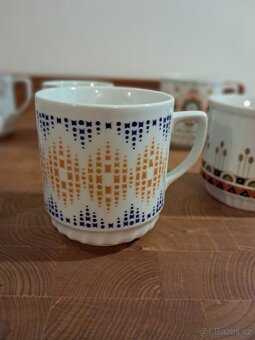 6x retro hrnek .......č3 - 2