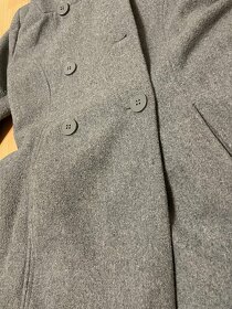 Dámský šedý zimní kabát - 2