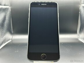 iPhone 8 - 100% Baterie - 2