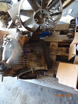 Škoda 1000MB náhradní díly , motor, chladič - 2