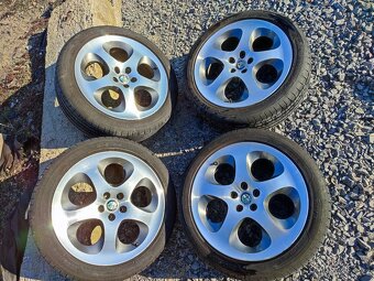 5X98 r17 kola s pneu 215/45 17 - 2