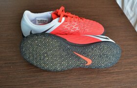 Sálovky Nike v. 38.5 - 2