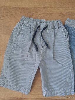 Chlapecké kraťasy vel. 122/128, zn. H&M, C&A – pěkný stav - 2