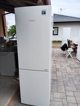 Lednice s mrazakem Bosch - 2
