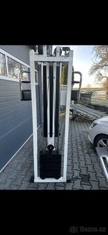 Fitnes stroj na prsa a triceps - 2