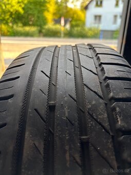 Prodam 4.ks plechovych disku s pneu 205/55R16 - 2