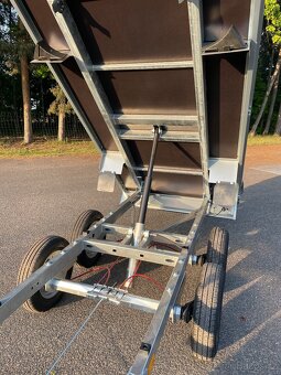 Nový bržděný sklopný přívěs Anssems 2000 kg - 2