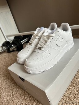 Nike Airforce 1 Low White vel.39 - 2