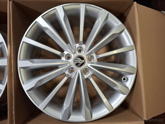 Nové orig. alu disky ŠKODA Superb 8x19 5x112 ET44 vč. DPH - 2