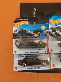 Hot Wheels sada 8ks - 2