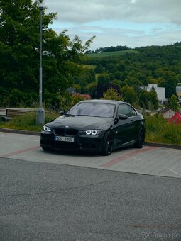 BMW 330D 3L m57 170kw M-packet - 2