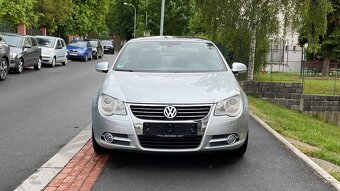 VW EOS 2.0i CLIMATRONIC - 2