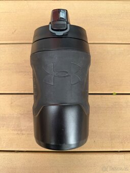 Sportovní láhev Under Armour Playmaker Jug -950 ml - 2