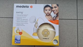 Elektrická odsávačka Medela Swing 2 + Calma systém - 2