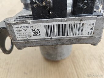 Čerpadlo řízení Peugeot 3008,5008 9806435680 - 2