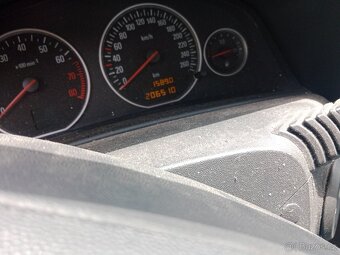 Opel Vectra c - 2