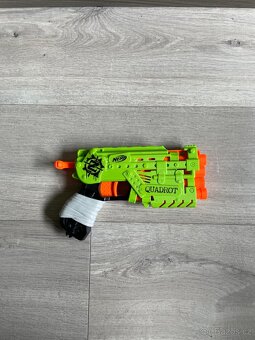 Nerf zbraň - 2