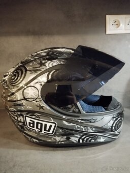 Helma AGV - 2