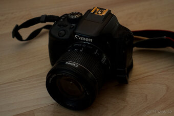 Canon EOS 100D + objektiv 18-55mm IS STM + polarizační filtr - 2