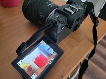 Canon EOS RP + RF 24-105 mm f/4.0-7.1 IS STM – TOP stav - 2