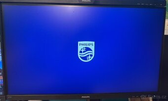Monitor Philips - 2