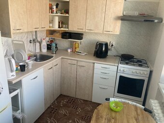 Byt 2+1 v Ostravě, ulice Zelená, 55 m² + balkon + sklep - 2