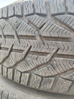 245/45r18 - 2