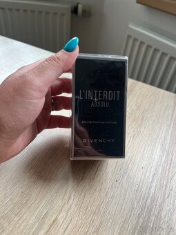 GIVENCHY L’Interdit Absolu - 2