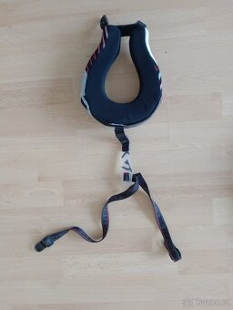 Motokrosové kalhoty, bryle a chránič krku - 2