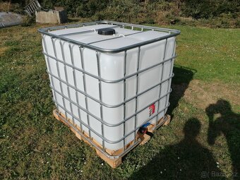 Ibc nádrž na vodu 1000l - 2
