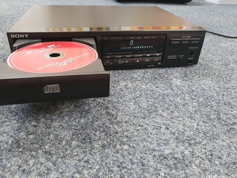 SONY CDP-M27 Compact Disc Player (1989-1990) - 2