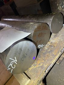 Nástrojová ocel - kulatina, hranol - 2