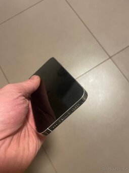 IPhone 12pro bílá barva - 2