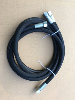 Hadice chladiče oleje Škoda 110R - 2