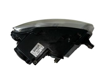 Halogen levý světlomet 3C0941005Q VW Passat B6 r.v. 2007 - 2
