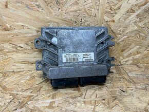 ŘÍDICÍ JEDNOTKA MOTORU S110140023A - 2