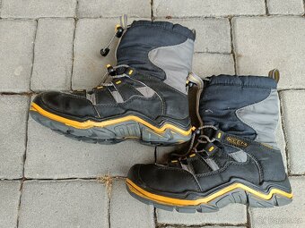 Prodám dětské vysoké zimní boty Keen vel. EU 32/33 - 2