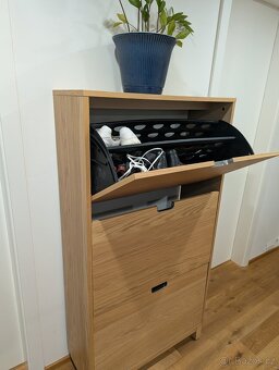 STÄLL botník -3 výklopné přihrádky, dubová dýha, 79x29x148 c - 2