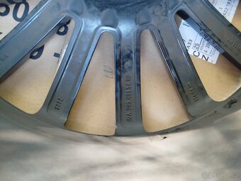 Mercedes Benz originál ALU disk kola A2054015400 - 2