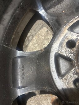 Elektrony na Espace - 2