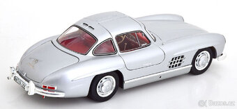 1:18 MercedesBenz 300 SL Flügeltürer Gullwing W198 1954 - 2