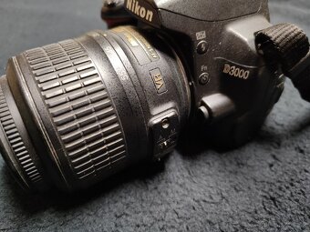 Nikon D3000 - 2