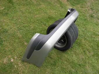 Renault Megane I kombi - zadní nárazník - 2