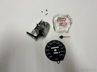 Audi OZUBENÉ kolečko počítadla KM - 2