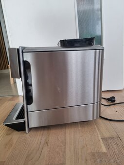 Kávovar Siemens na 2 druhy kávy EQ9 - 2