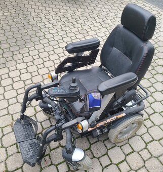 Elektrický invalidní vozík ERA 607 - 2
