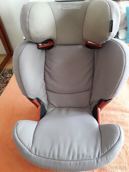 Autosedačka Maxi-Cosi - 2