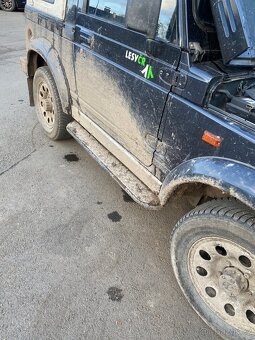 Přední nárazník na Suzuki samurai - 2