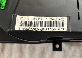 Prodám budíky Superb - diesel - 3U0920811A - 2