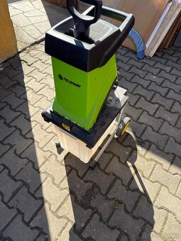Štěpkovač elektrický zahradní FIELDMANN - 2